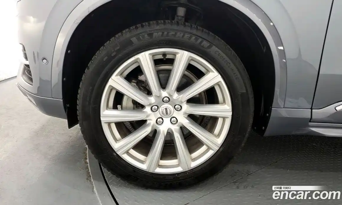 Volvo XC90 2018 2.0 Автомат в Москве № 373883, фото 5