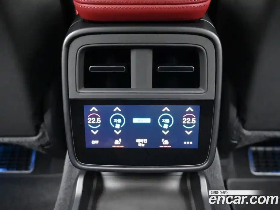 Porsche Taycan 2025 Автомат в Москве № 374511, фото 16