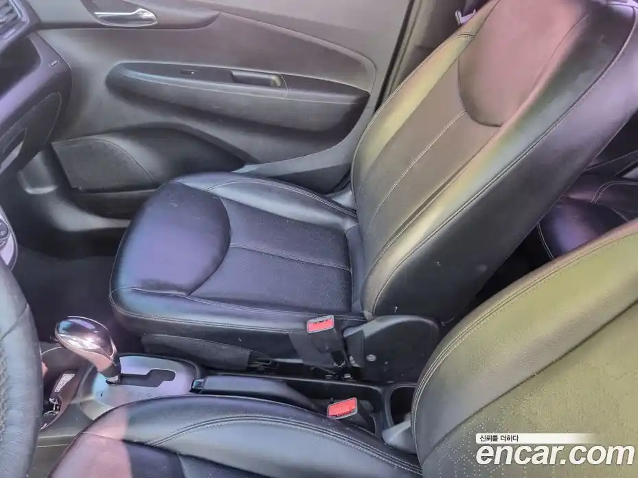 Chevrolet Spark 2018 1.0 Автомат в Москве № 37940, фото 10