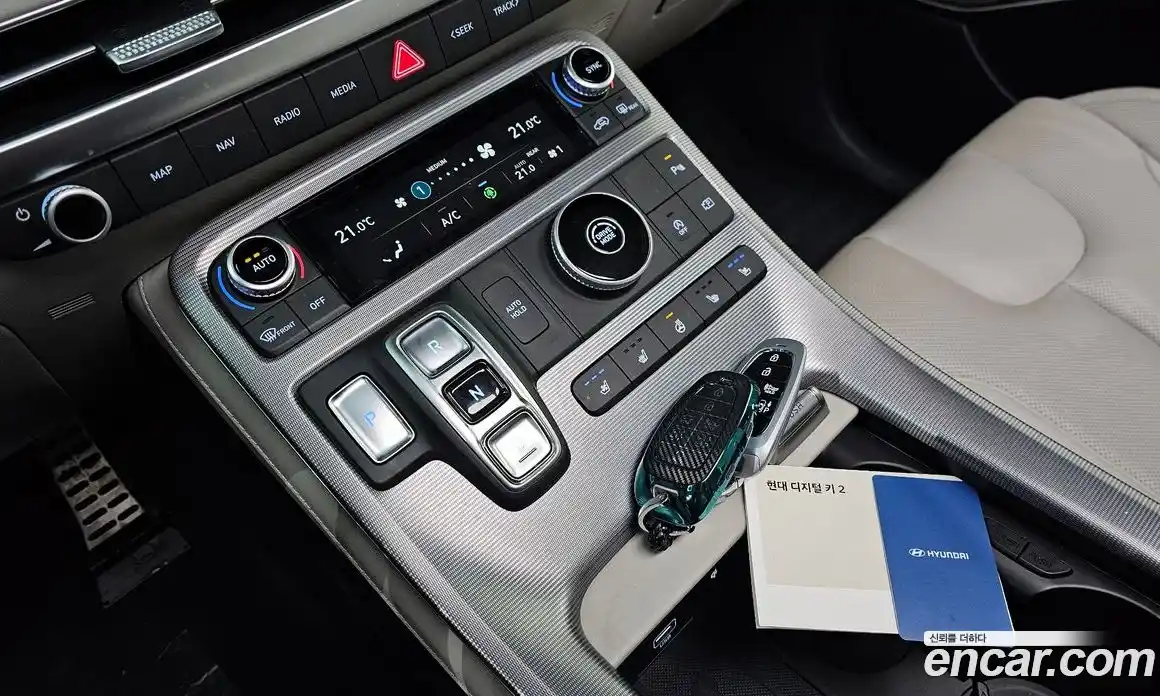 Hyundai Palisade 2023 3.8 Автомат в Москве № 382899, фото 9