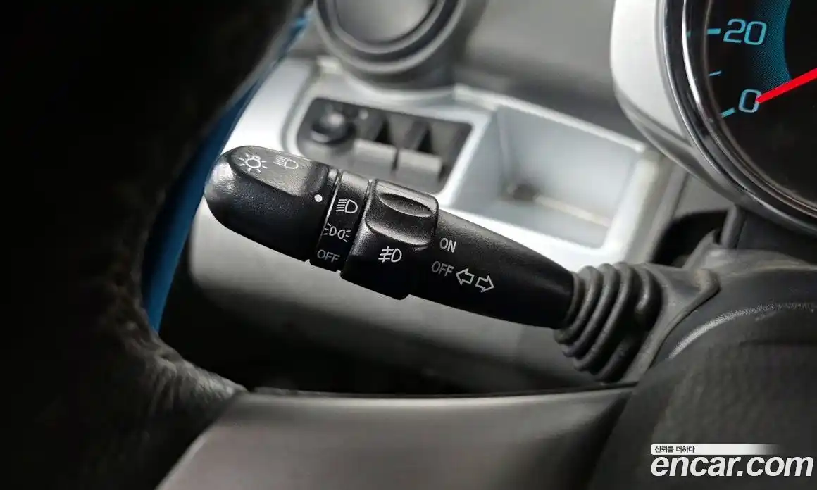 Chevrolet Spark 2014 1.0 Автомат в Москве № 38614, фото 11