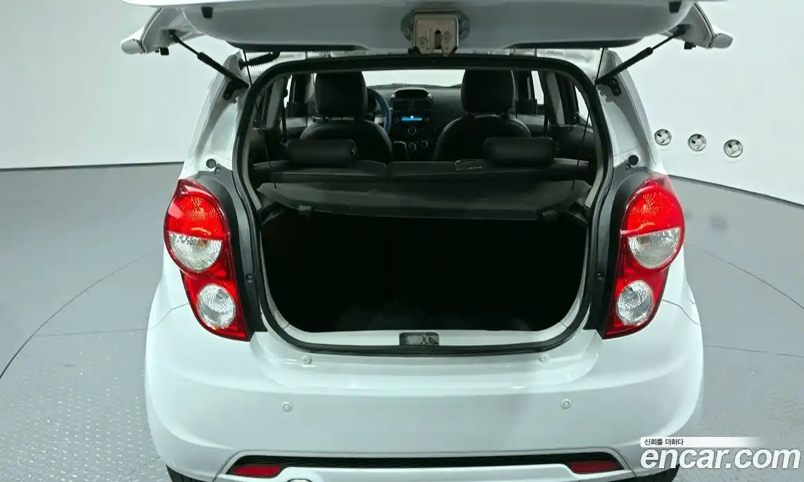 Chevrolet Spark 2014 1.0 Автомат в Москве № 38614, фото 19