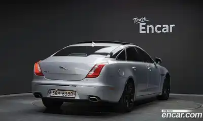 Jaguar XJ 2013 3.0 Автомат в Москве № 386175, миниатюра 2
