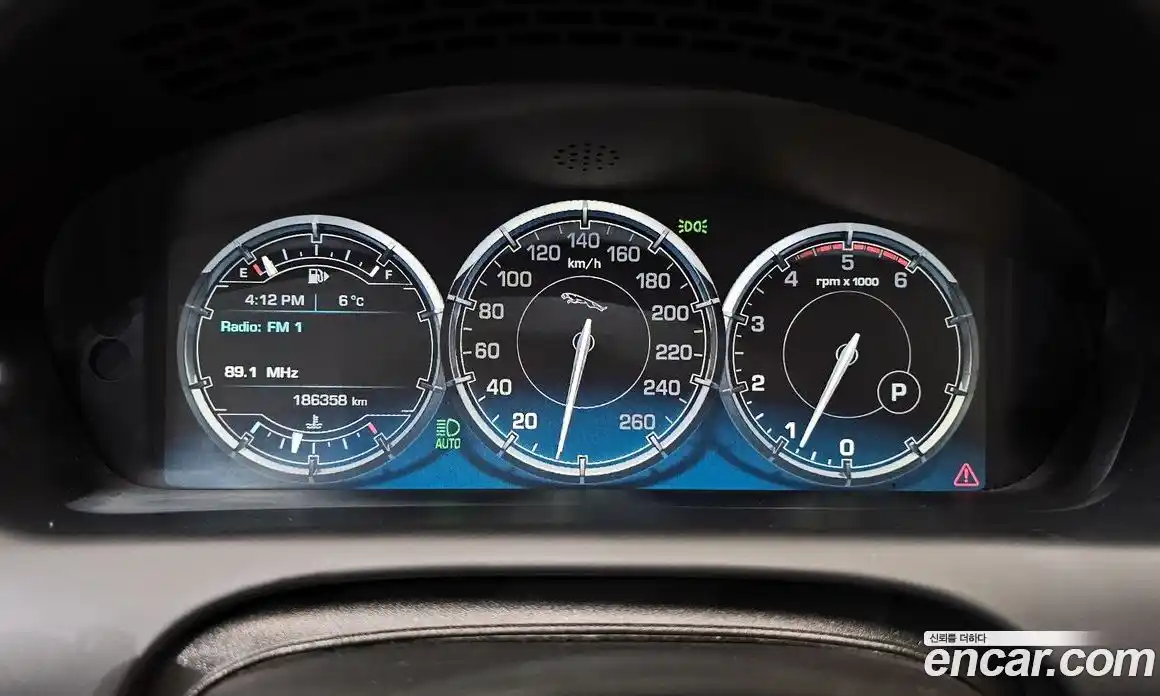 Jaguar XJ 2013 3.0 Автомат в Москве № 386175, фото 8