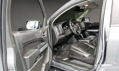 Chevrolet Colorado 2022 3.6 Автомат в Москве № 39126, миниатюра 3