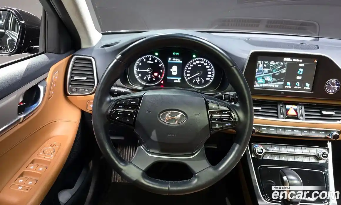 Hyundai Grandeur 2019 3.0 Автомат в Москве № 398639, фото 13