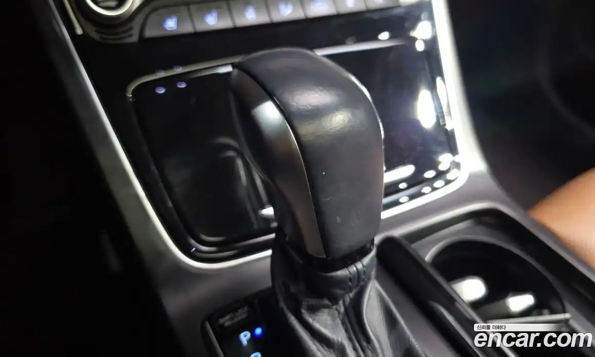 Hyundai Grandeur 2019 3.0 Автомат в Москве № 398639, фото 9