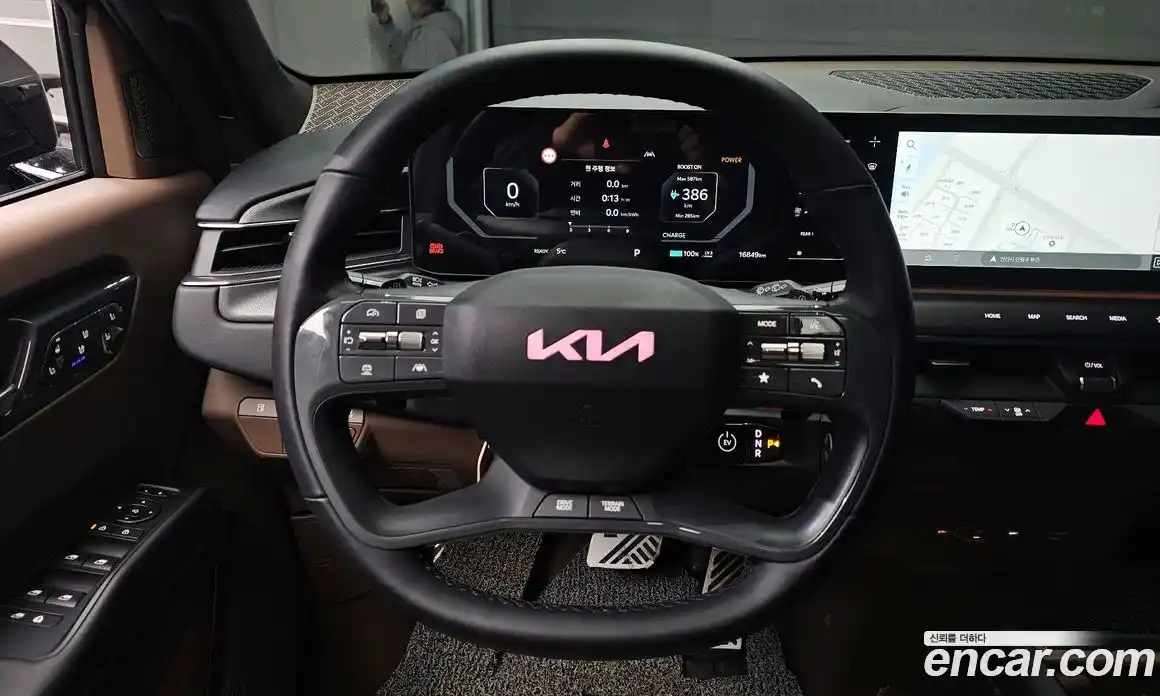 Kia EV9 2024 0.2 Автомат в Москве № 401469, фото 13