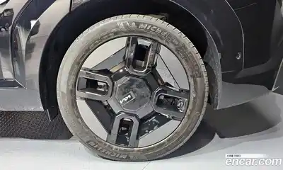 Kia EV9 2024 0.2 Автомат в Москве № 401469, миниатюра 5