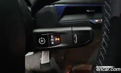 Kia EV9 2024 0.2 Автомат в Москве № 401469, миниатюра 9