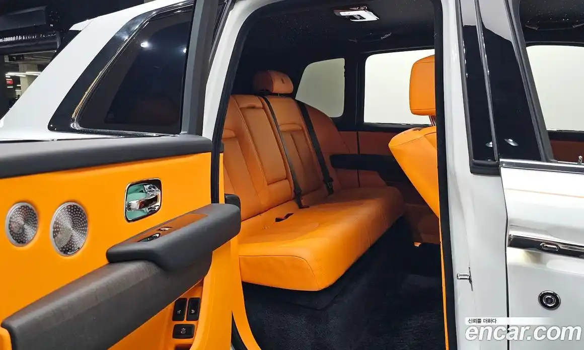 Rolls-Royce Cullinan 2024 6.7 Автомат в Москве № 407203, фото 12