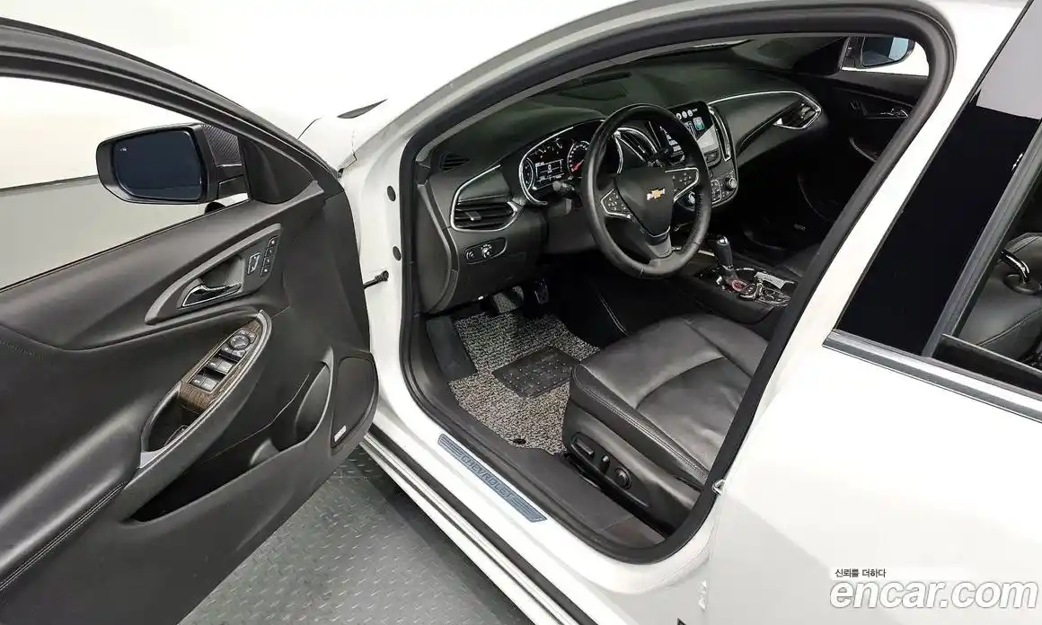 Chevrolet Malibu 2017 2.0 Автомат в Москве № 41329, фото 13