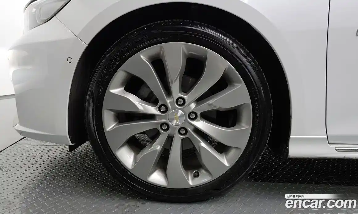 Chevrolet Malibu 2017 2.0 Автомат в Москве № 41329, фото 17