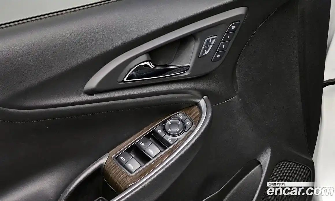 Chevrolet Malibu 2017 2.0 Автомат в Москве № 41329, фото 4