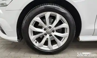 Audi A6 2018 2.0 Автомат в Москве № 414526, миниатюра 5