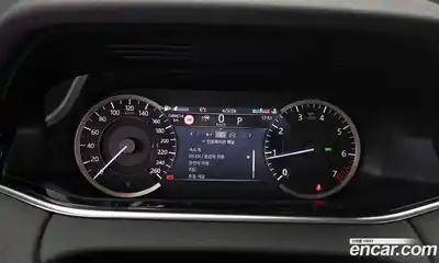 Land Rover Range-Rover Evoque 2022 2.0 Автомат в Москве № 416267, миниатюра 8