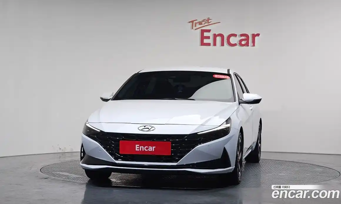 Hyundai Avante 2023 1.6 Автомат в Москве № 43743, фото 18