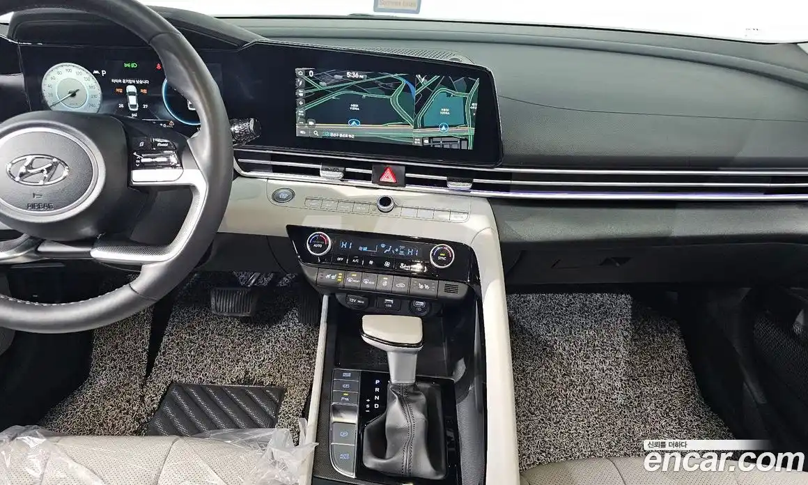 Hyundai Avante 2023 1.6 Автомат в Москве № 43743, фото 19