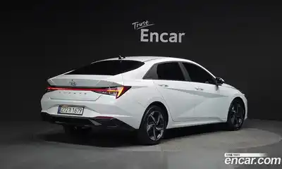 Hyundai Avante 2023 1.6 Автомат в Москве № 44201, миниатюра 2