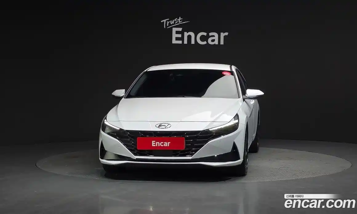 Hyundai Avante 2023 1.6 Автомат в Москве № 44201, фото 3