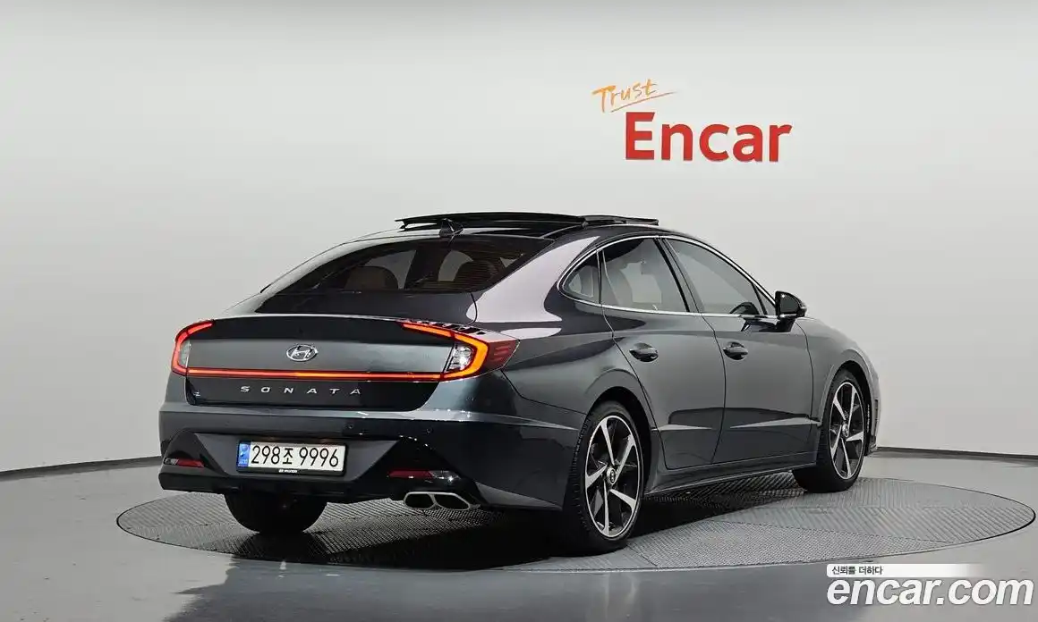 Hyundai Sonata 2023 1.6 Автомат в Москве № 46104, фото 18