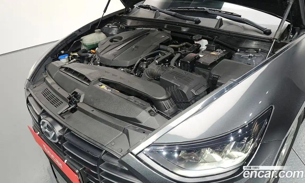 Hyundai Sonata 2020 2.0 Автомат в Москве № 49748, фото 15