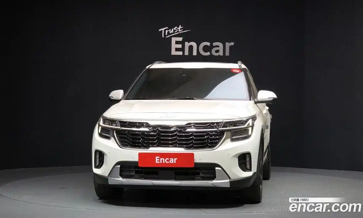 Kia Seltos 2024 2.0 Автомат в Москве № 50804, фото 19