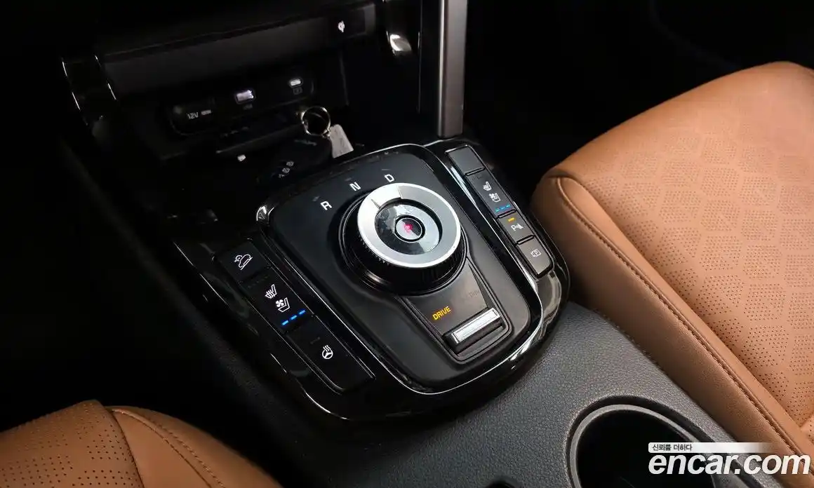 Kia Seltos 2024 2.0 Автомат в Москве № 50804, фото 6