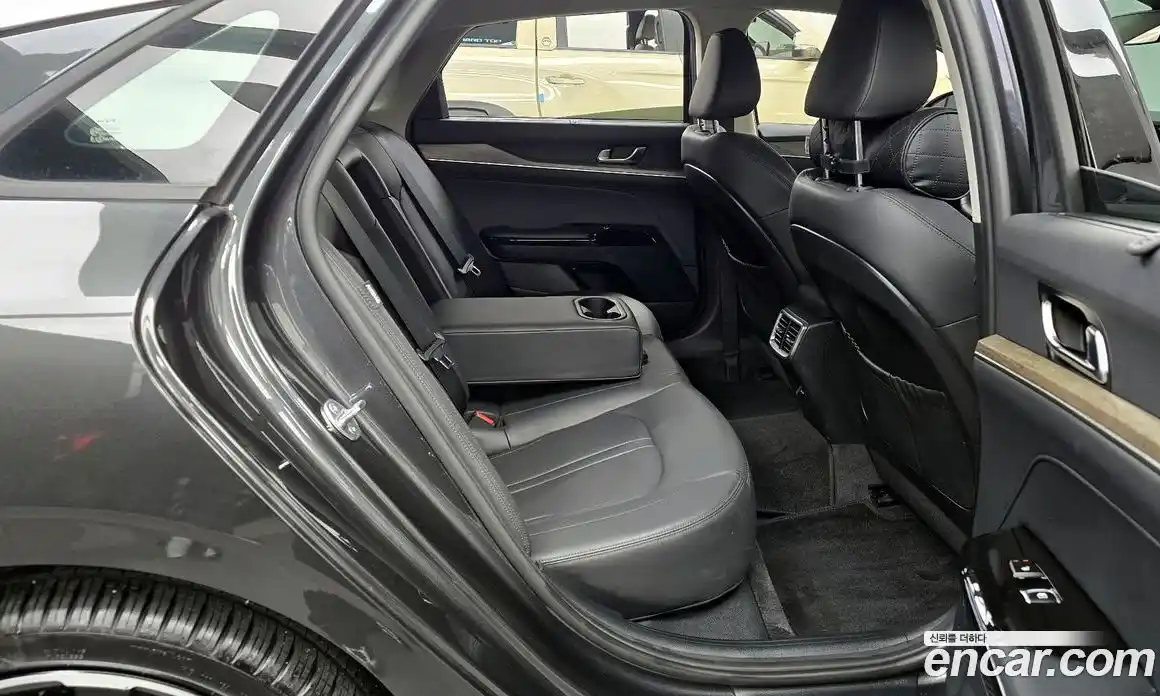 Kia K5 2023 1.6 Автомат в Москве № 50956, фото 12