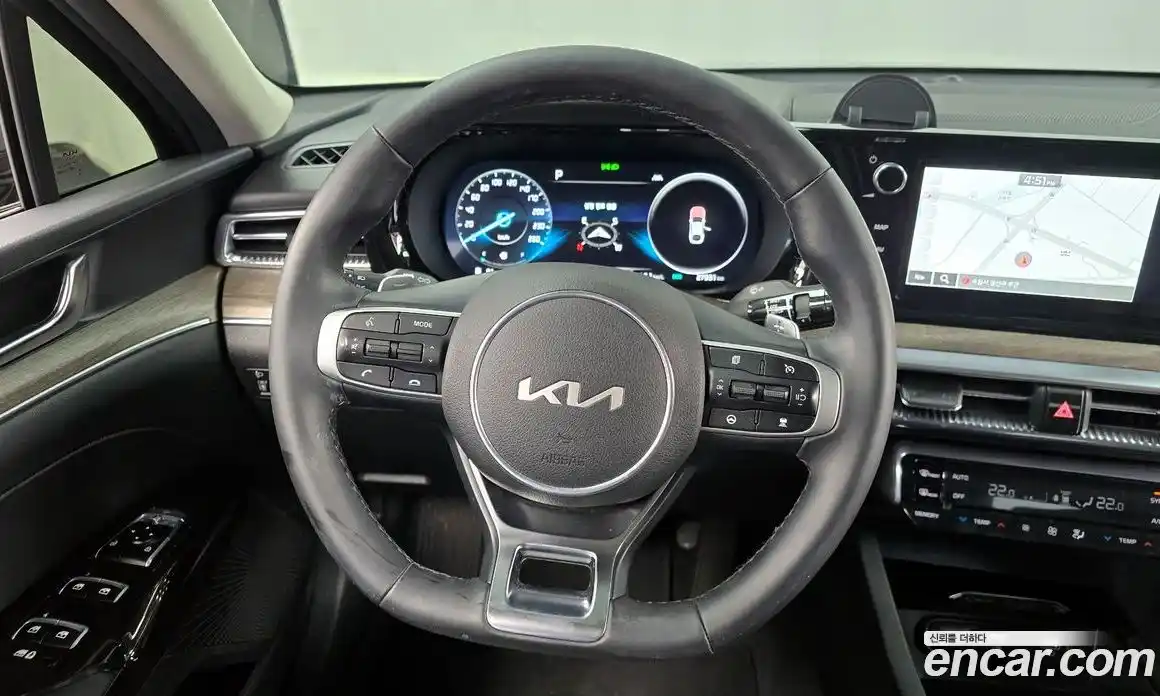 Kia K5 2023 1.6 Автомат в Москве № 50956, фото 13