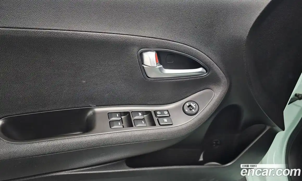 Kia Morning 2013 1.0 Автомат в Москве № 51212, фото 17