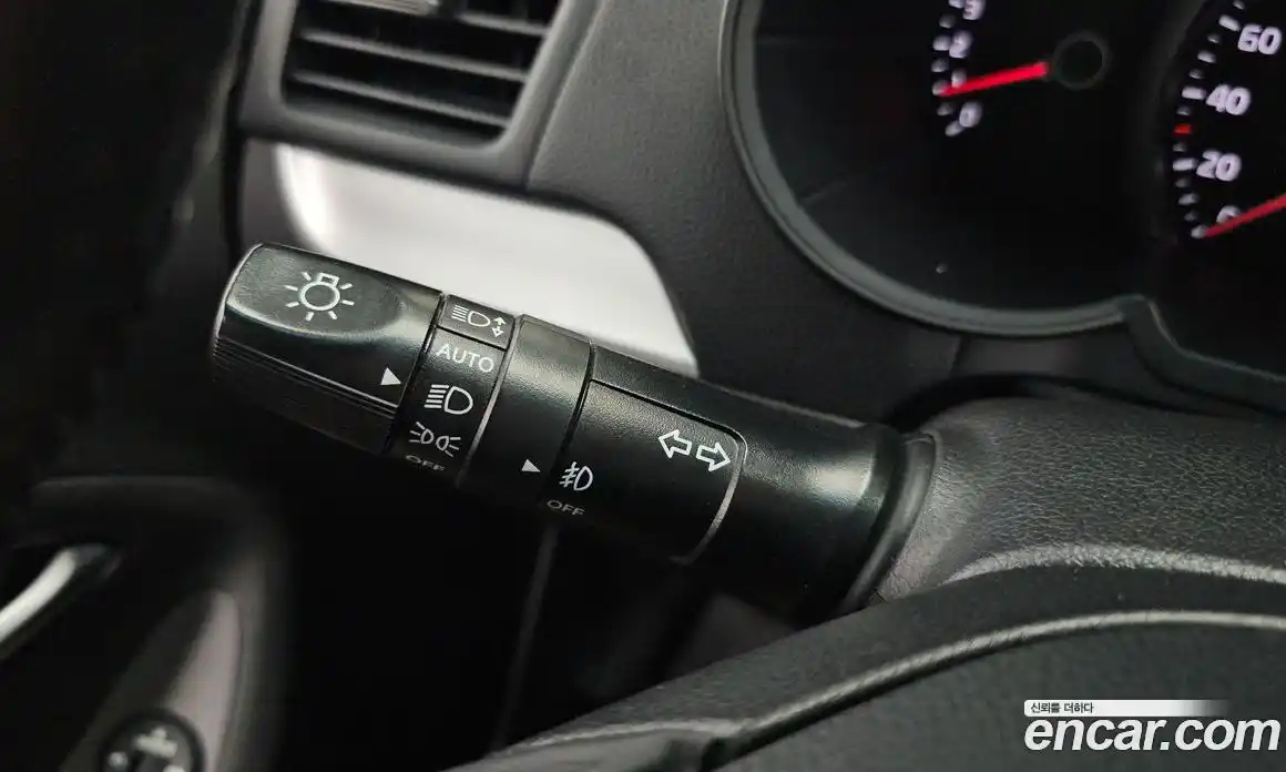 Kia Morning 2013 1.0 Автомат в Москве № 51212, фото 18