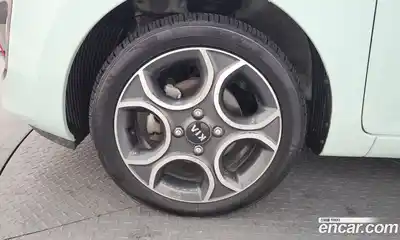 Kia Morning 2013 1.0 Автомат в Москве № 51212, миниатюра 5