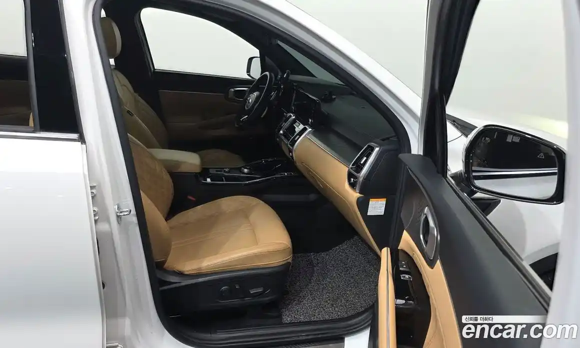 Kia Sorento 2021 1.6 Автомат в Москве № 52630, фото 11