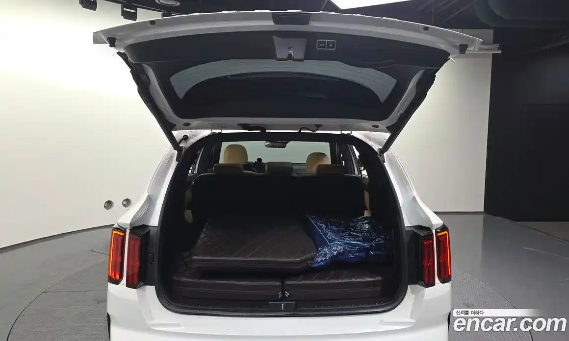 Kia Sorento 2021 1.6 Автомат в Москве № 52630, фото 20