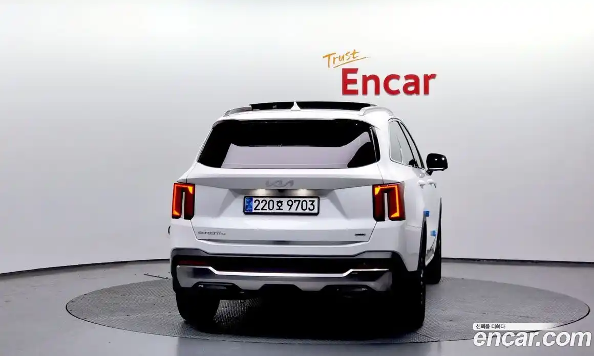 Kia Sorento 2024 1.6 Автомат в Москве № 53676, фото 4