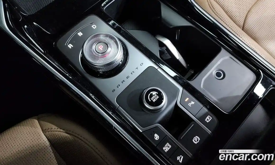 Kia Sorento 2024 1.6 Автомат в Москве № 53676, фото 9