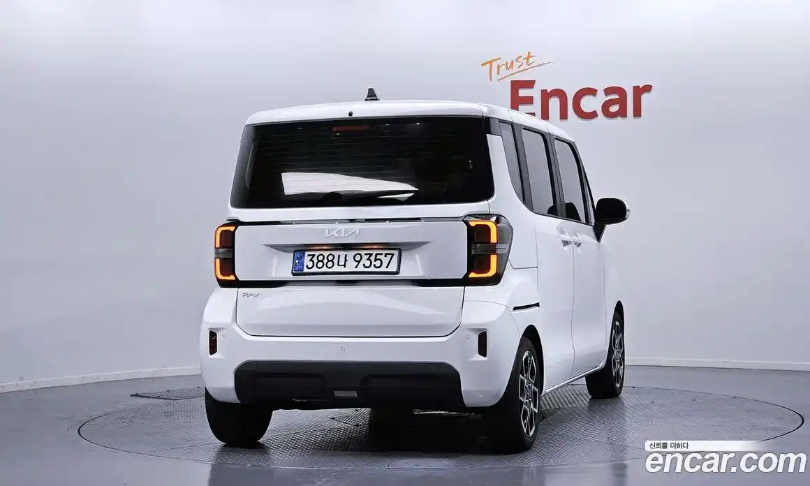 Kia Ray 2024 1.0 Автомат в Москве № 54478, фото 17