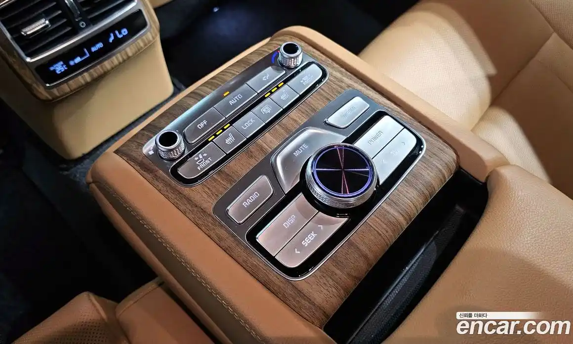 Kia K9 2023 3.8 Автомат в Москве № 54895, фото 16