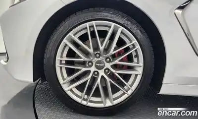 Genesis G70 2019 2.0 Автомат в Москве № 57094, миниатюра 12