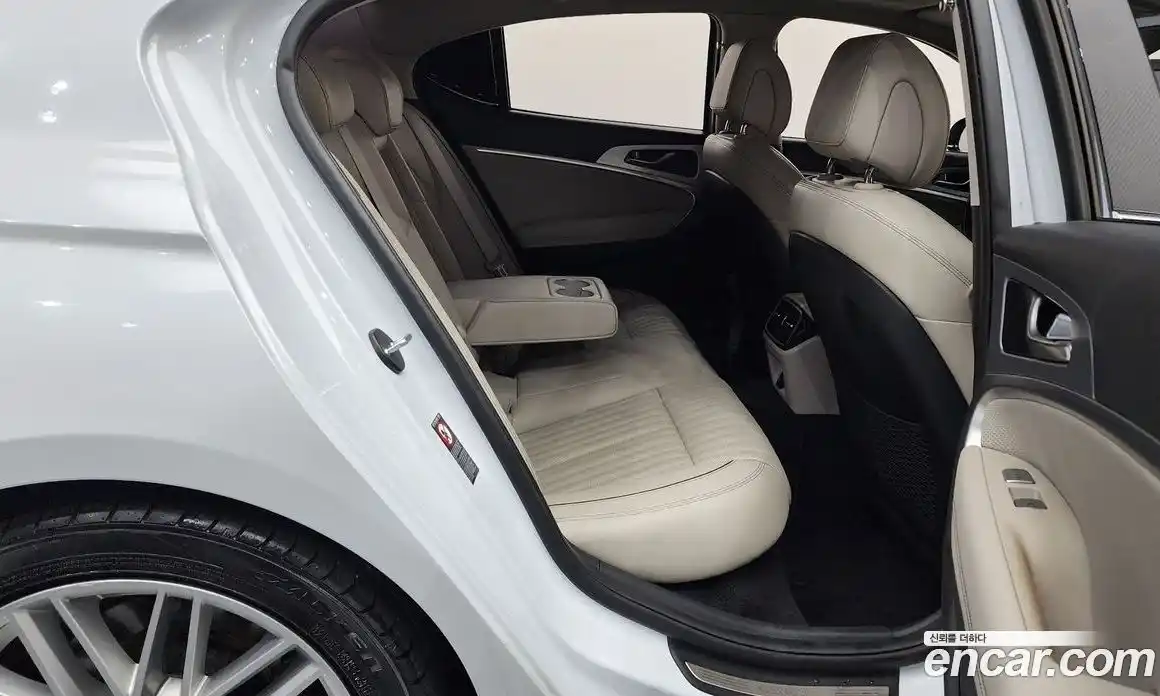 Genesis G70 2019 2.0 Автомат в Москве № 57094, фото 19