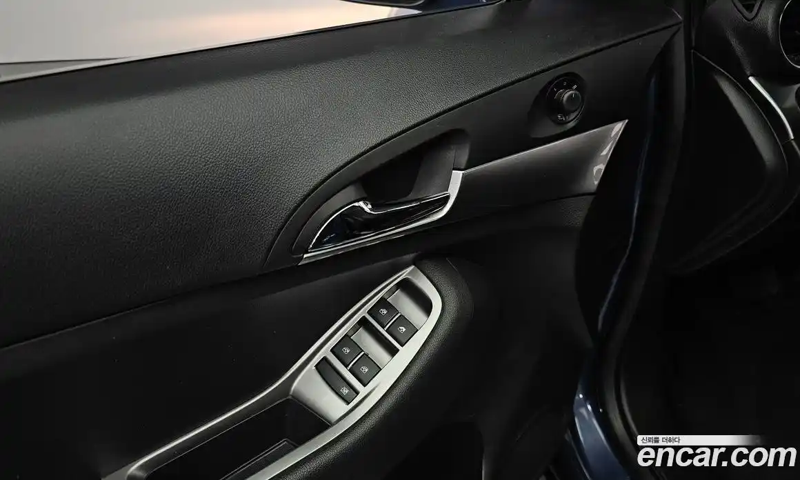 Chevrolet Orlando 2014 2.0 Автомат в Москве № 72794, фото 6