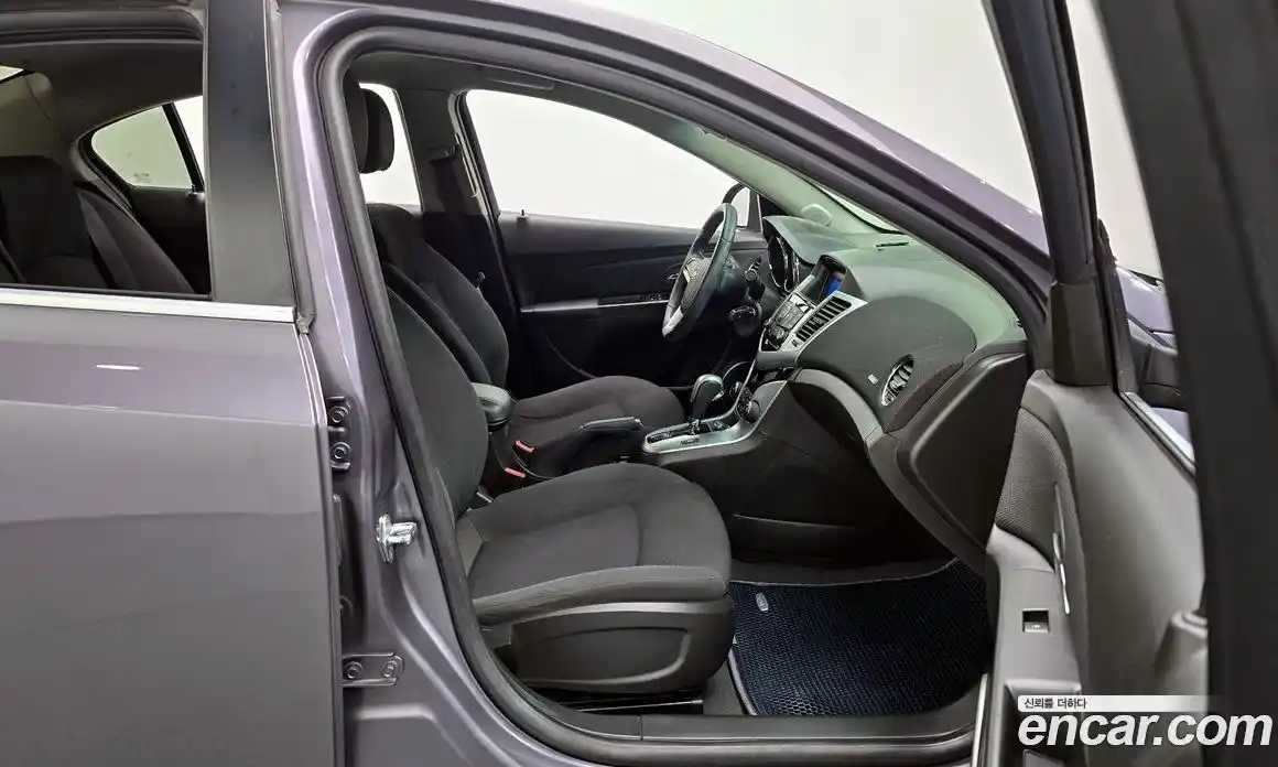 Chevrolet Cruze 2011 2.0 Автомат в Москве № 81041, фото 20