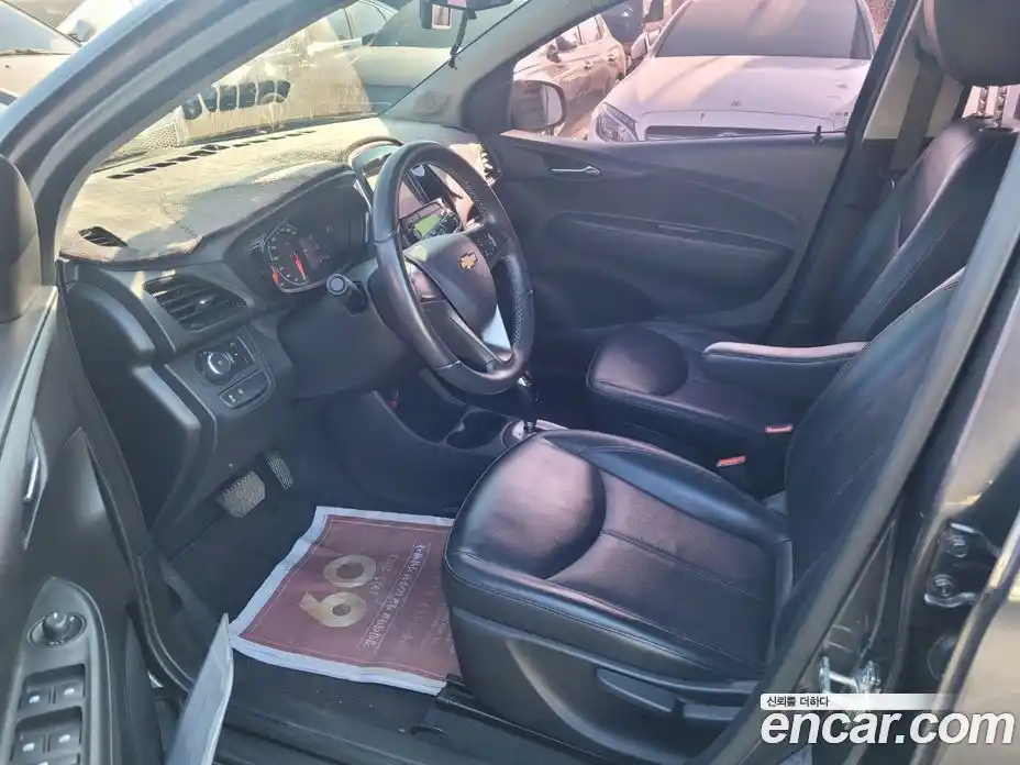 Chevrolet Spark 2016 1.0 Автомат в Москве № 92832, фото 13