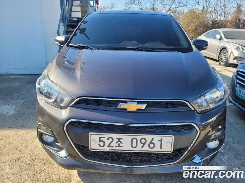 Chevrolet Spark 2016 1.0 Автомат в Москве № 92832, фото 3