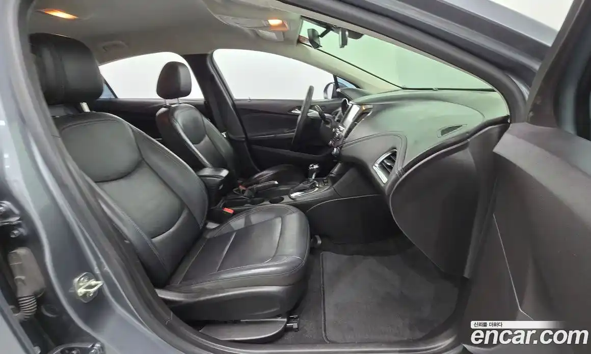 Chevrolet Cruze 2017 1.4 Автомат в Москве № 100077, фото 3