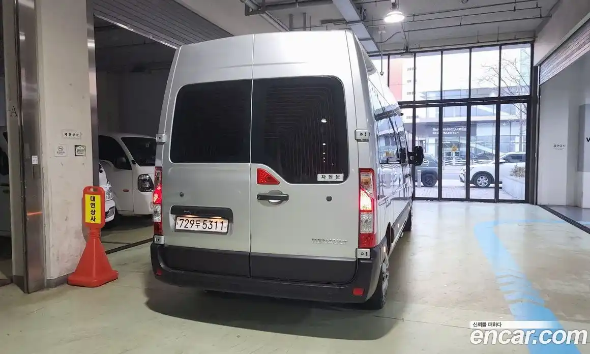Renault Master 2020 2.3 Механическая в Москве № 102408, фото 19