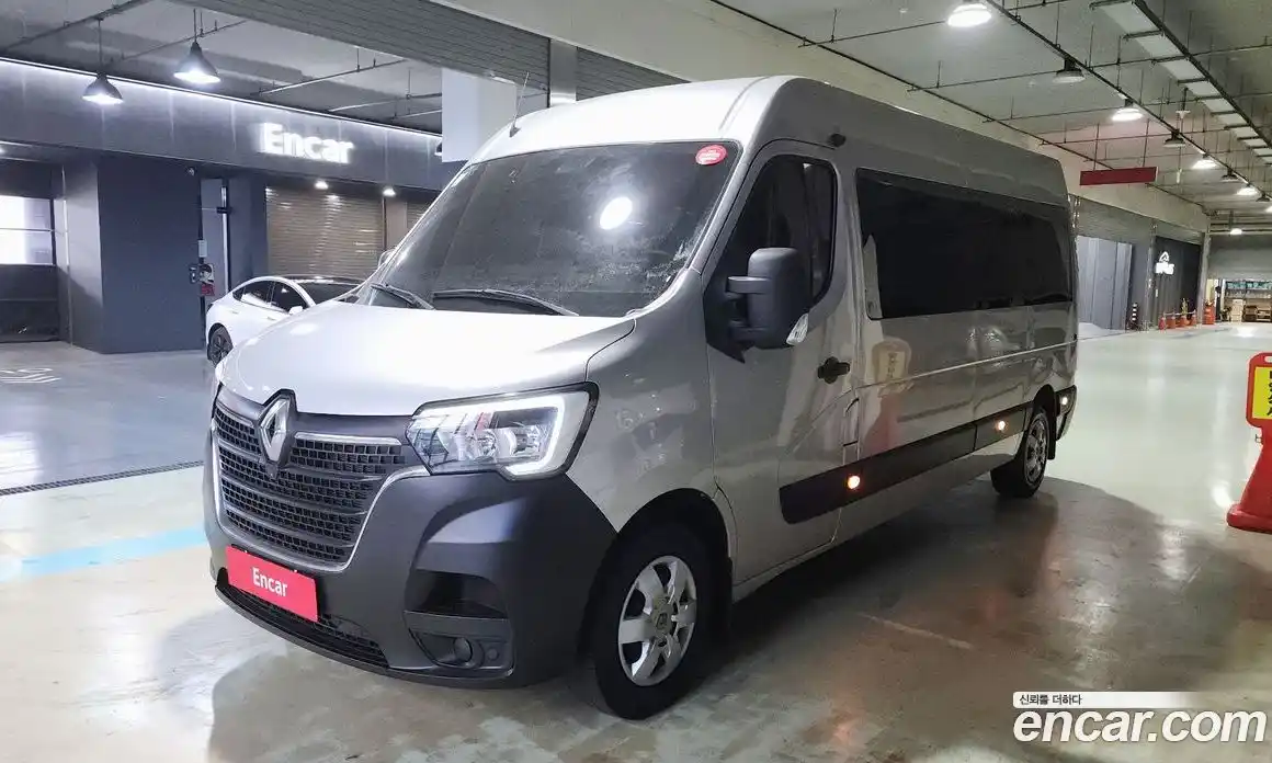 Renault Master 2020 2.3 Механическая в Москве № 102408, фото 9