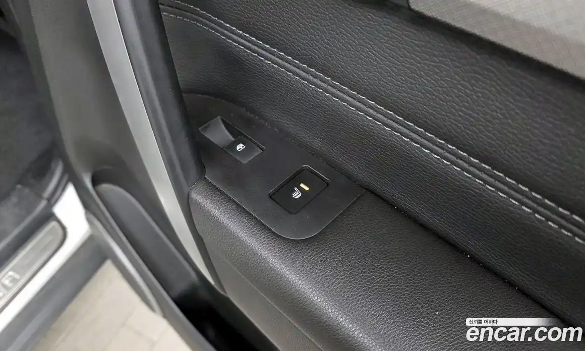 Chevrolet Captiva 2016 2.0 Автомат в Москве № 103446, фото 19