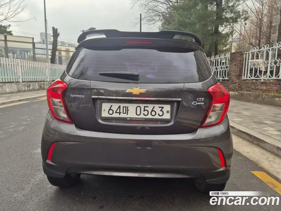 Chevrolet Spark 2016 1.0 Автомат в Москве № 104382, фото 4